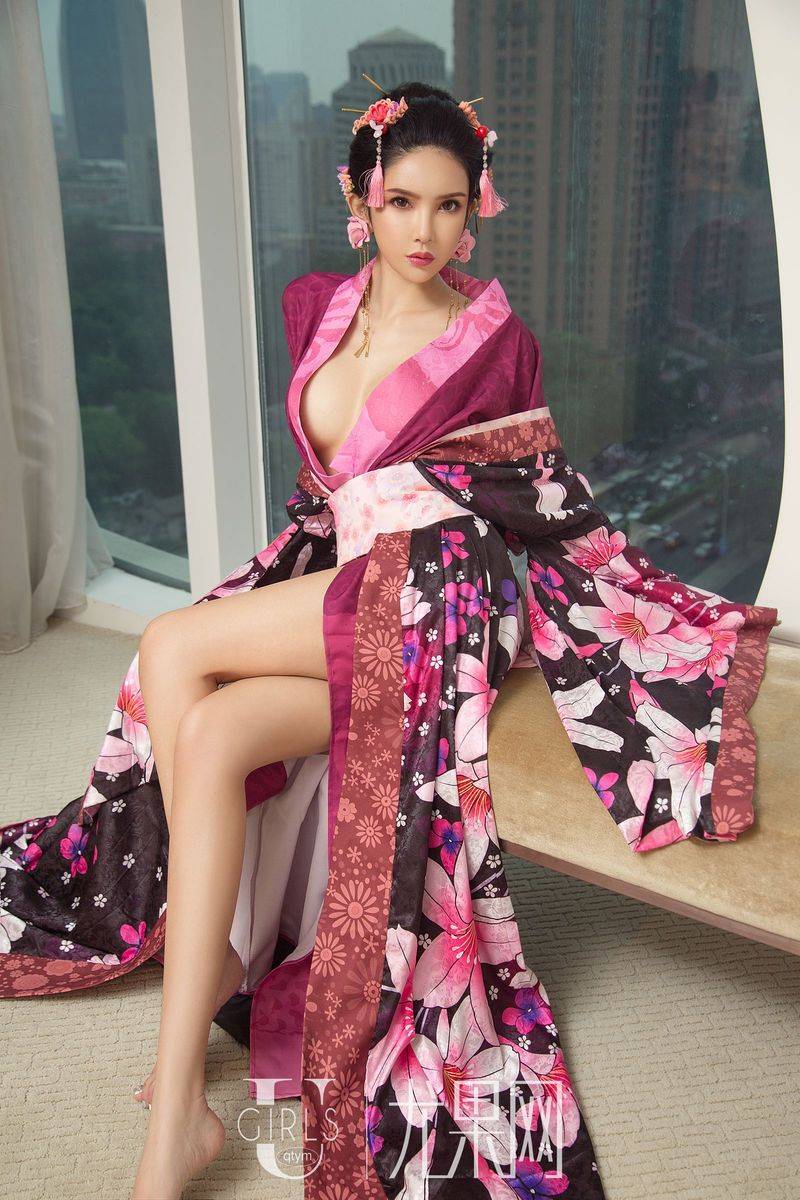 尤果网冷艳美女尤果球球日式和服艺伎真空内衣诱惑美图-48