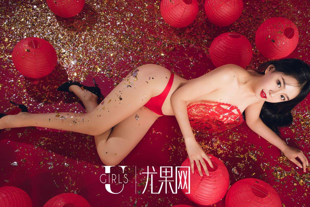 尤果网性感姐妹花程瑜西&孙嘉琪情趣内衣诱惑新年特辑-55