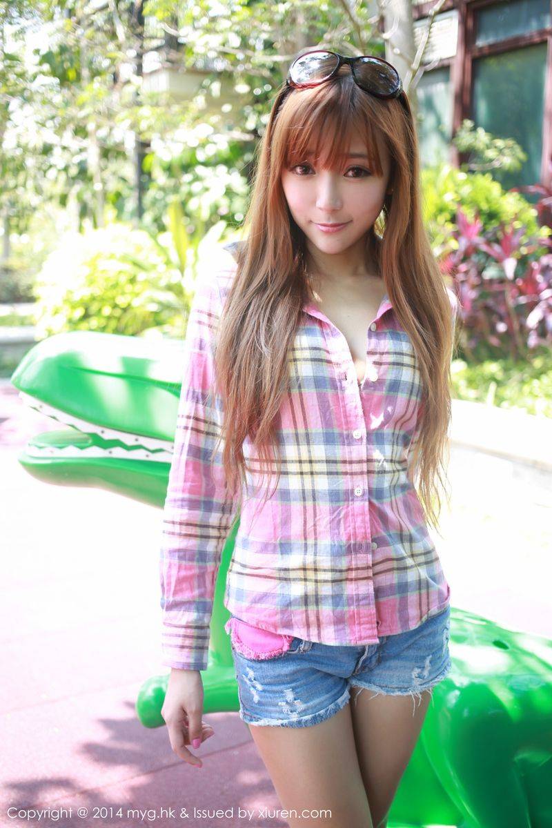 美媛馆性感女神王馨瑶yanni比基尼内衣诱惑大尺度三亚旅拍-31