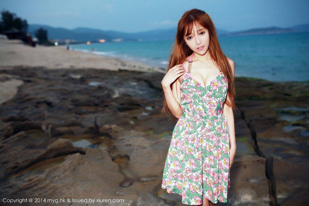 美媛馆性感女神王馨瑶yanni比基尼内衣诱惑大尺度三亚旅拍-49