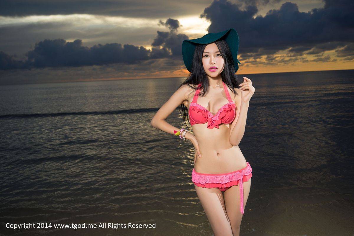 推女神美女模特绮里嘉ula沙滩薄纱比基尼诱惑沙巴旅拍-28