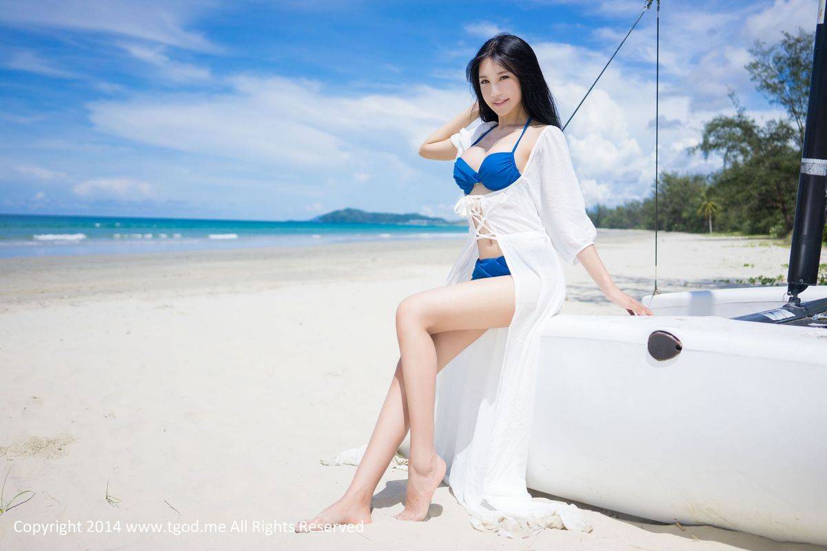 推女神美女模特绮里嘉ula沙滩薄纱比基尼诱惑沙巴旅拍-47