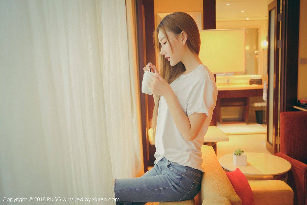 秀人网美女模特M梦baby长发飘飘牛仔长裤柔情私房写真-35