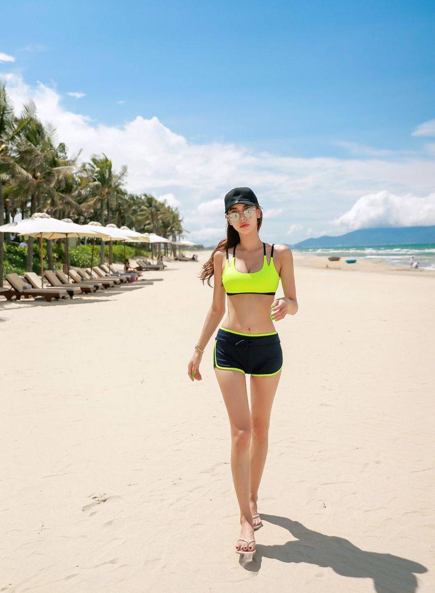 韩国人气美女模特朴多贤沙滩比基尼泳装品牌拍摄合辑美图-60