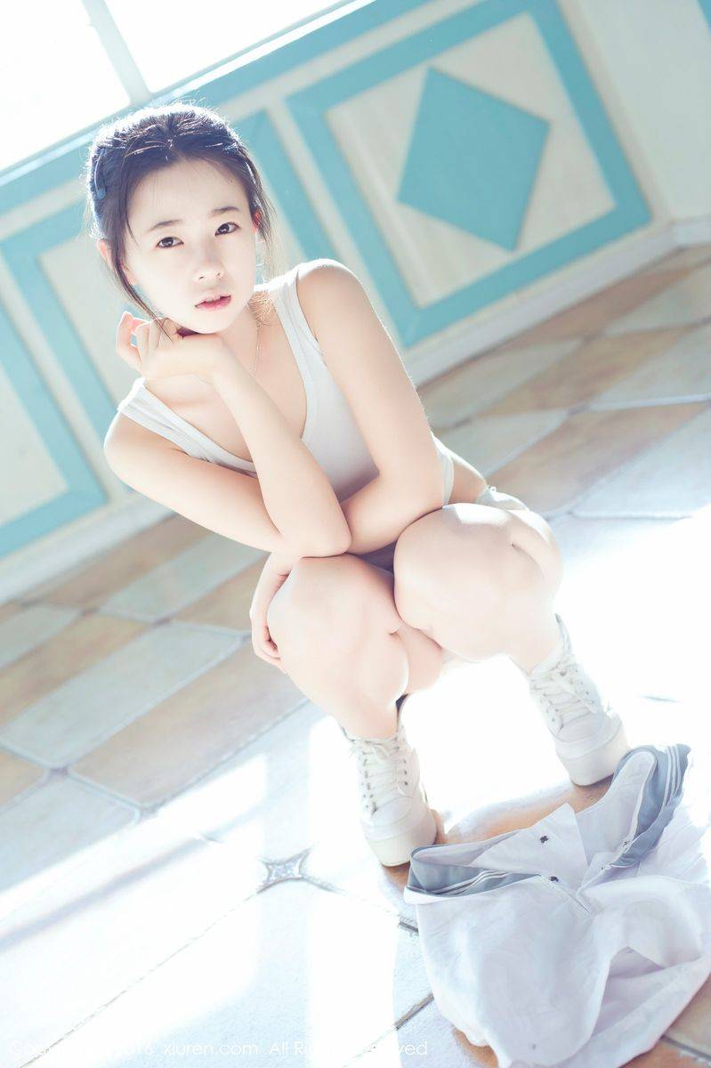 秀人网性感嫩模草莓zz童颜巨乳日系死库水少女造型美图-29