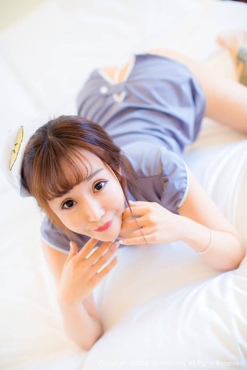 秀人网美女模特顾籼修长美腿乘务员灰色制服诱惑写真-10