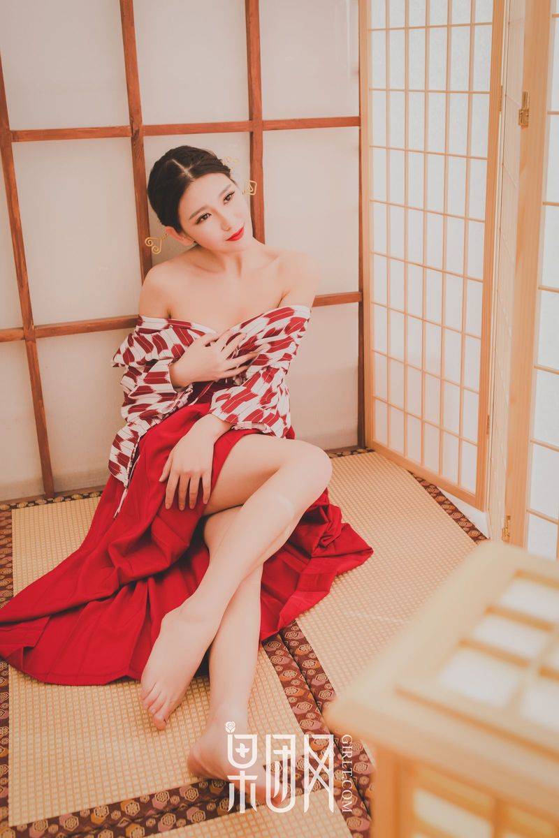 果团网性感萌妹子糖果儿妖娆和服修长美腿诱惑翘臀套图-15