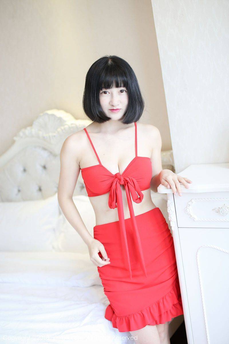 秀人网性感女神小探戈波白皙酥胸波涛胸涌内衣诱惑写真-3