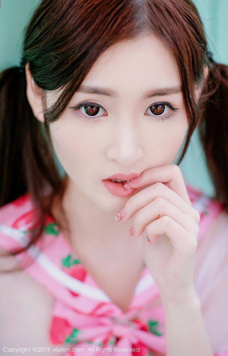 秀人网性感女神沈梦瑶修长美腿空姐制服草莓内衣诱惑美图-23