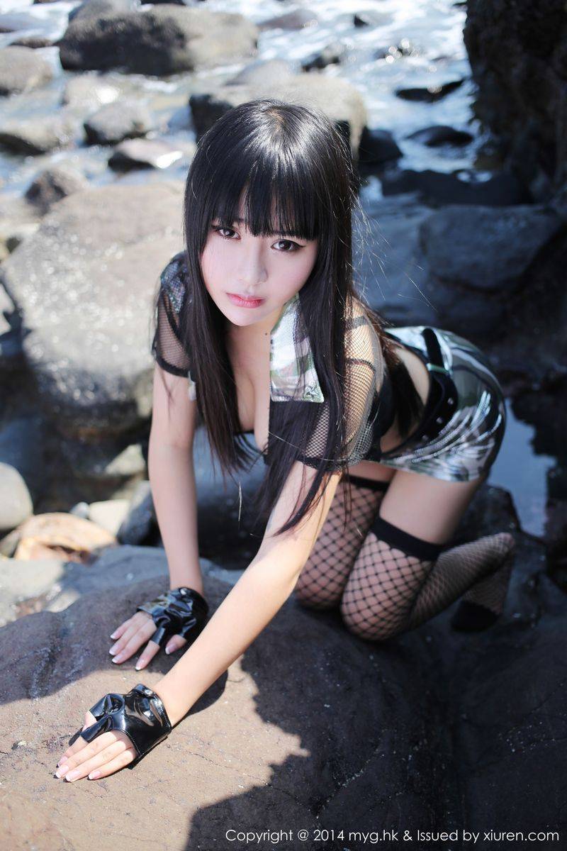 美媛馆模特八宝icey翘臀美胸黑丝美腿内衣诱惑厦门旅拍-15