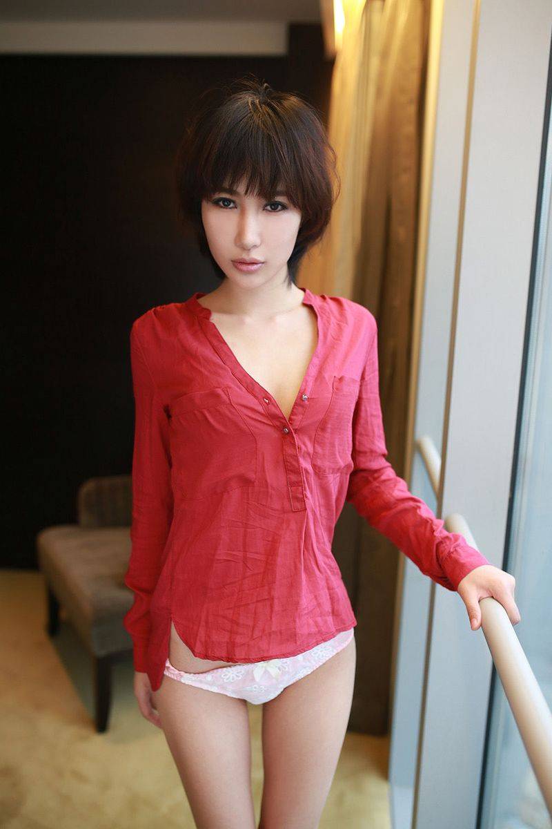 美媛馆短发美女张梓瑗Elle牛仔长裤翘臀美腿内衣诱惑写真-27