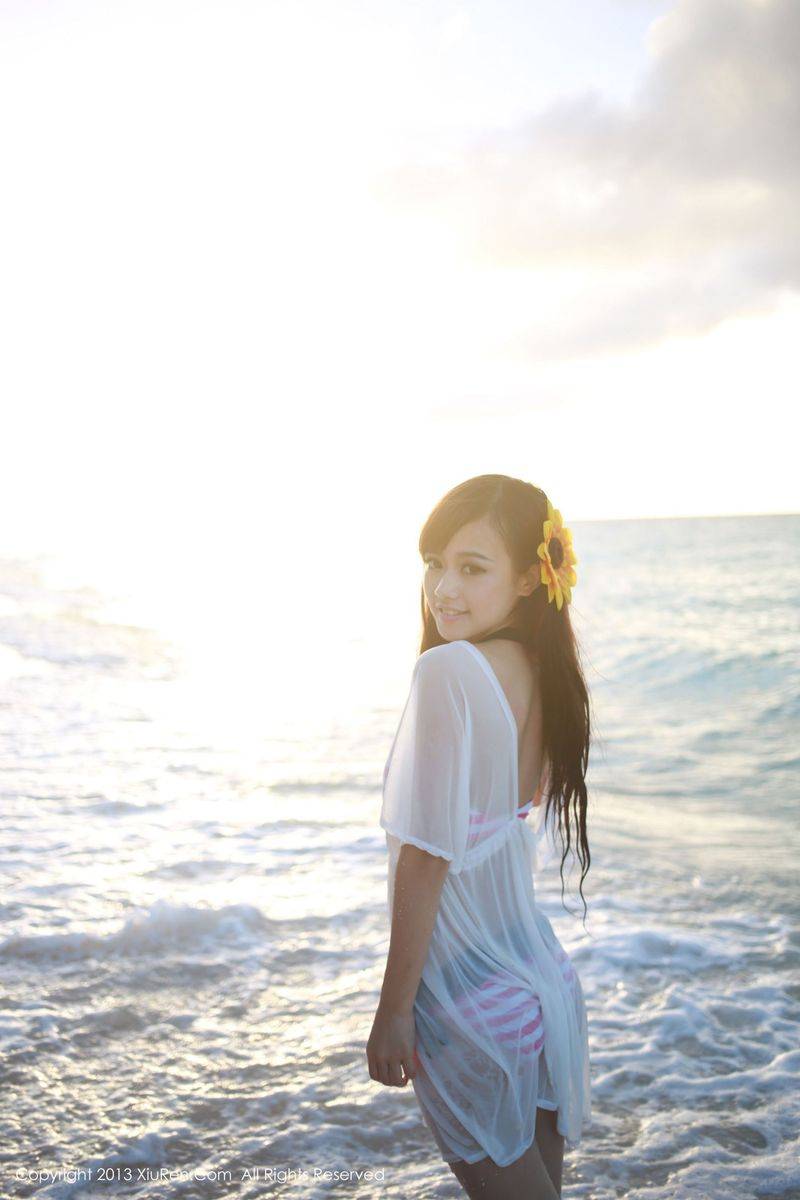 秀人网性感美女Toro羽住沙滩比基尼浴室情趣内衣诱惑美图-38