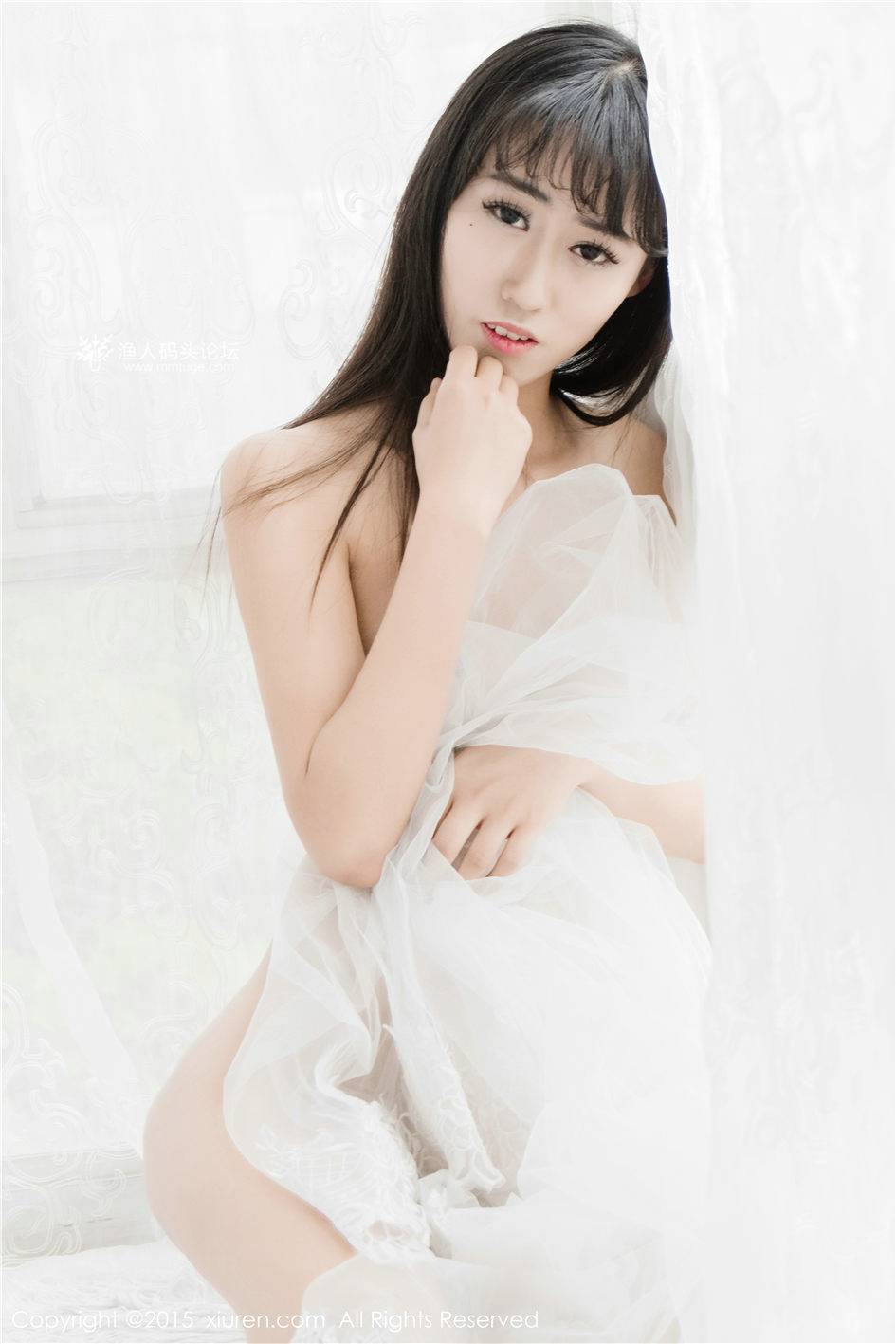 美媛馆新人嫩模素素subaby白纱遮胸双马尾情趣内衣写真