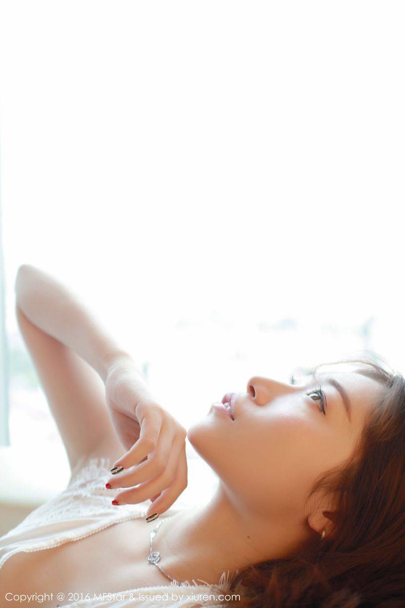 模范学院美女模特陈思雨Mango诱人丰胸修长美腿写真套图-12