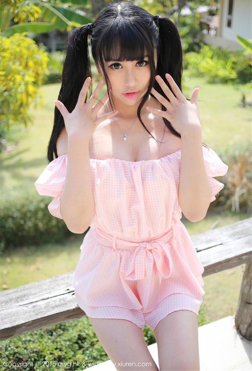 美媛馆清新美女杨晓青儿双骏马民尾针织毛衣泰国清迈旅拍-21