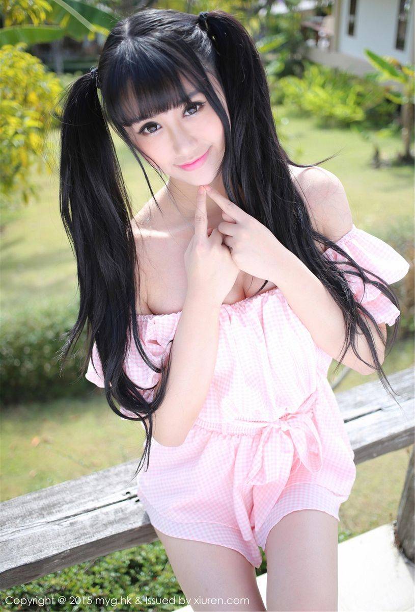 美媛馆清新美女杨晓青儿双骏马民尾针织毛衣泰国清迈旅拍-19