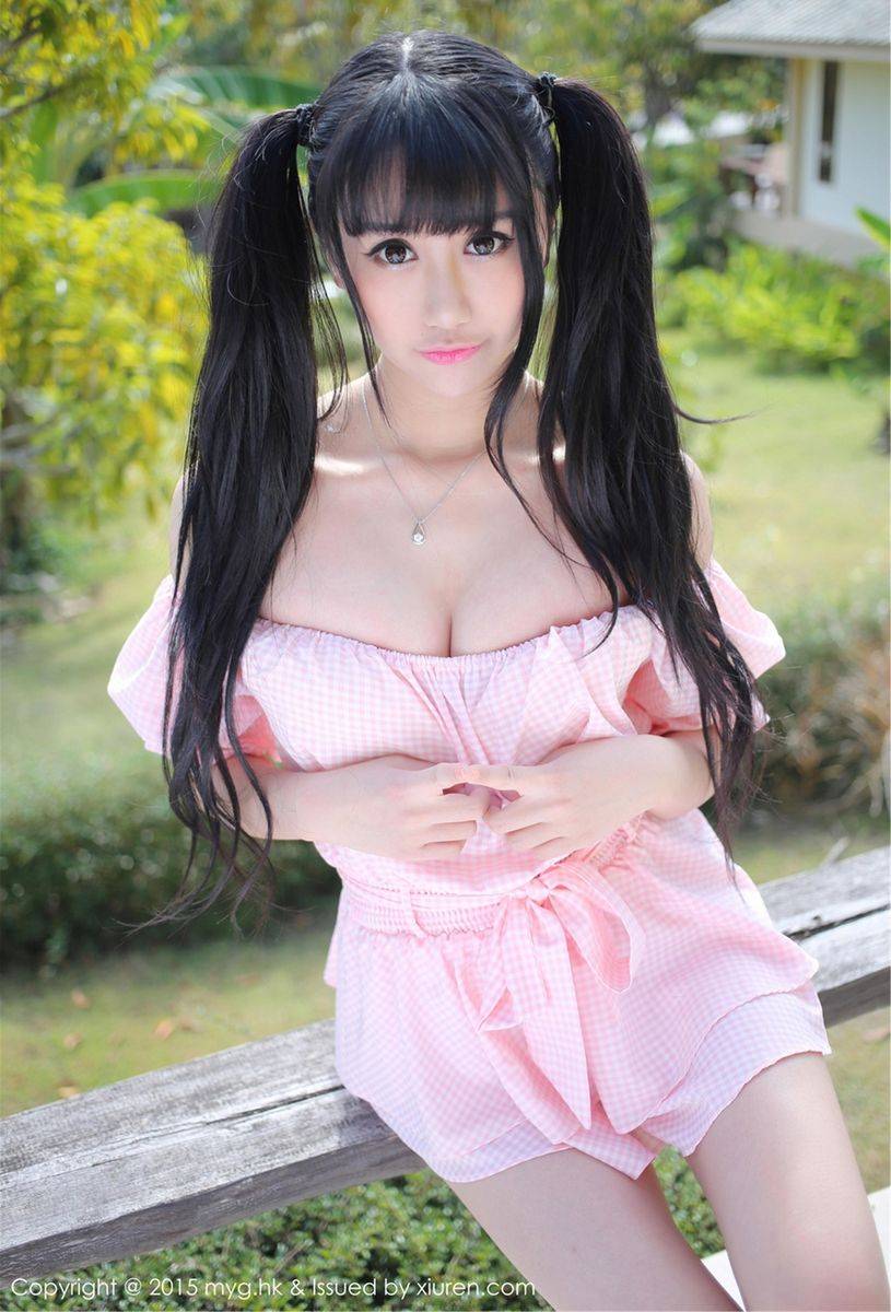 美媛馆清新美女杨晓青儿双骏马民尾针织毛衣泰国清迈旅拍-18