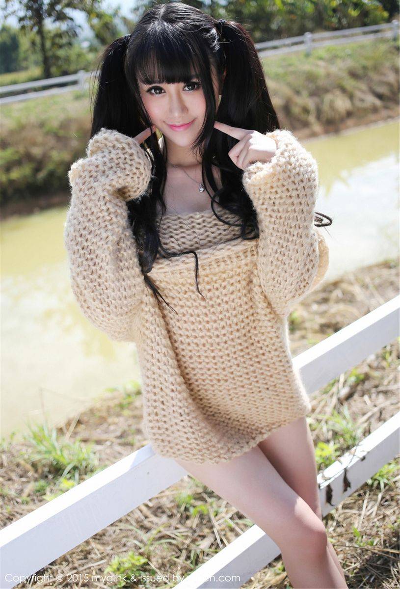 美媛馆清新美女杨晓青儿双骏马民尾针织毛衣泰国清迈旅拍-55