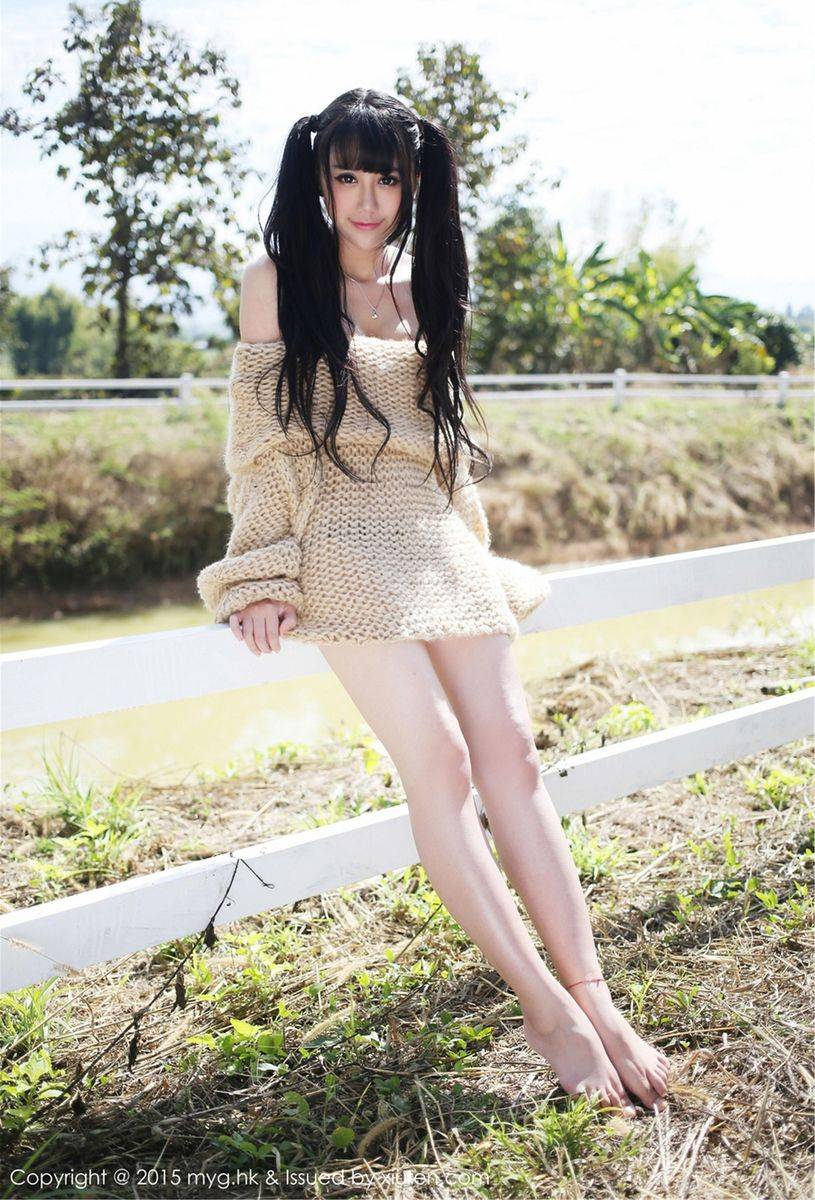 美媛馆清新美女杨晓青儿双骏马民尾针织毛衣泰国清迈旅拍-53