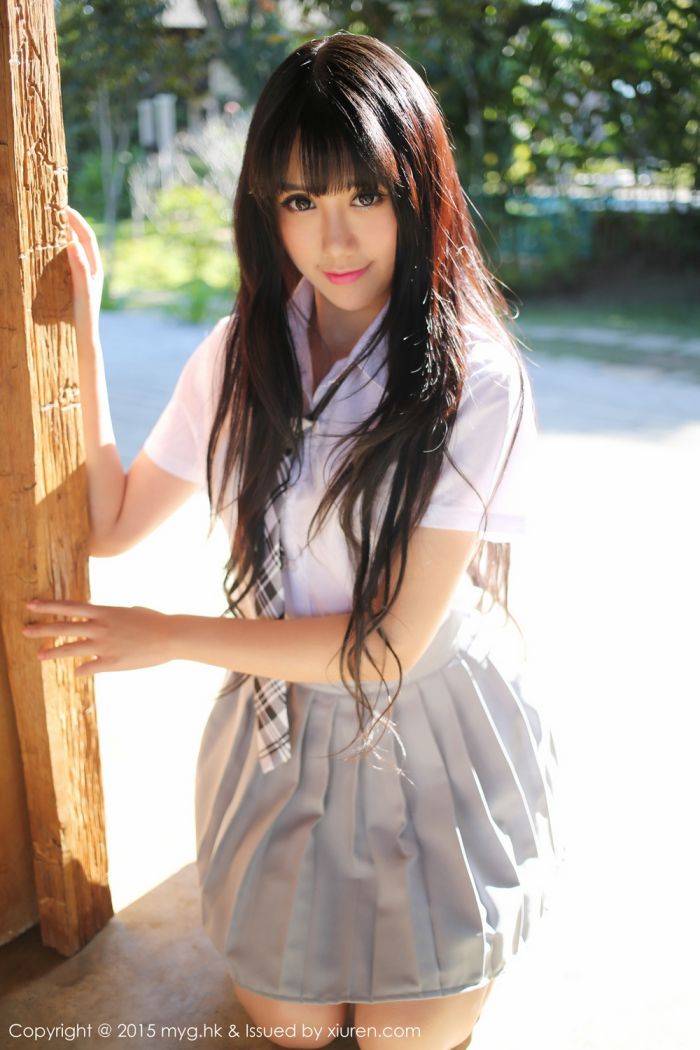 美媛馆养眼美女杨晓青儿泳池比基尼学生装制服诱惑写真-46