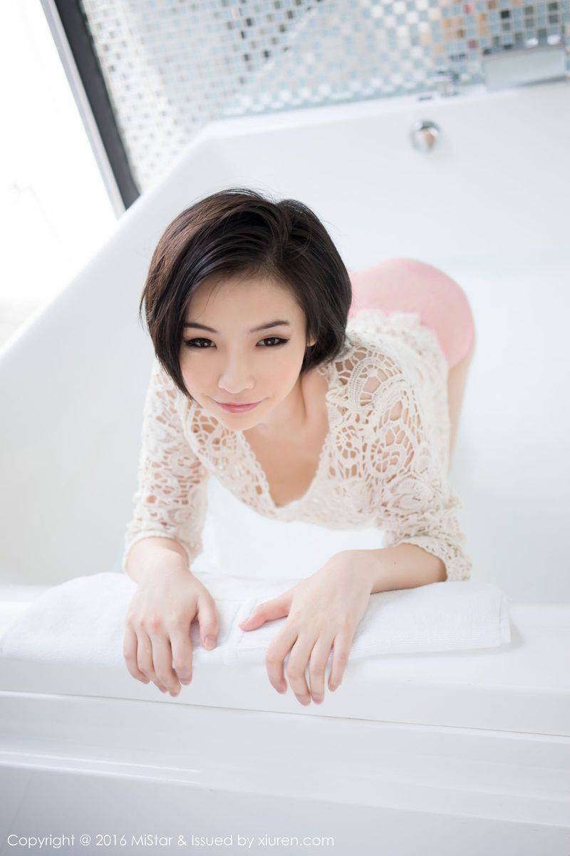 魅妍社新人短发嫩模Jenny佳妮傲人身材白嫩爆乳首套性感写真-51