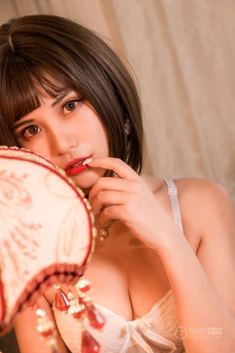 雅拉伊性感萌妹子萌宝儿丝袜美腿半透情趣蕾丝诱惑写真-20