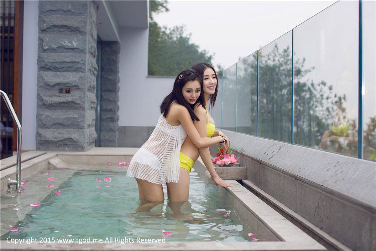 推女神性感姐妹花梁晶莹&李珂泳池湿身诱惑红珠山温泉写真-27