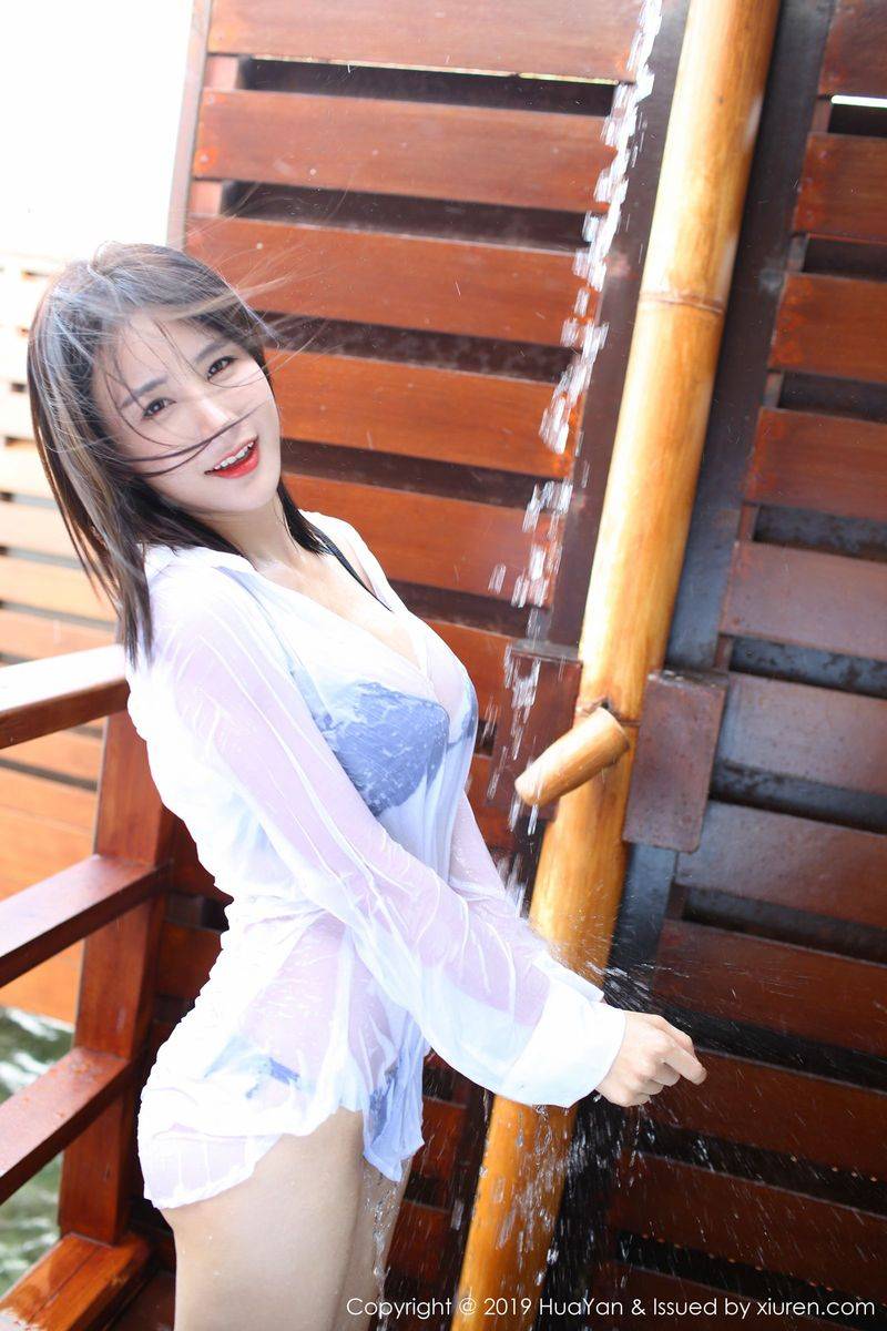 花の颜性感女神琳琳ailin白衬衣&蕾丝边连体比基尼马代旅拍-15