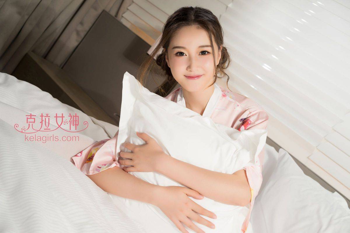 克拉女神性感软妹子杨暖Aimee面若桃花粉红和服萌萌套图-21