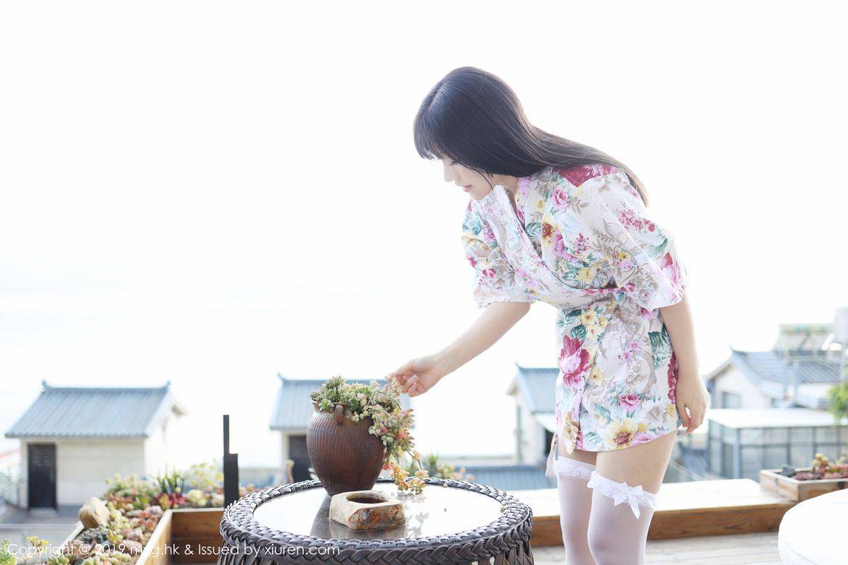 美媛馆性感女神Barbie可儿童颜巨乳人间胸器大理户外旅拍-55