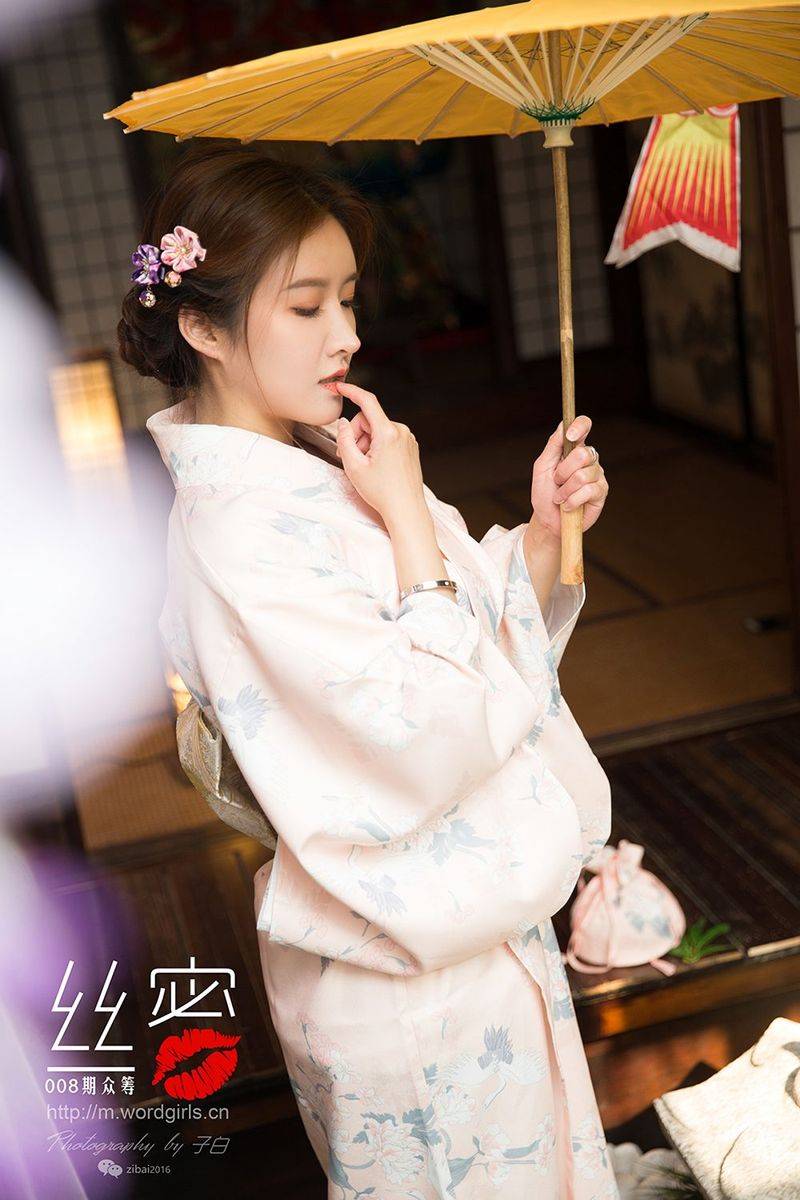 头条女神美女姐妹花Jennanni_Jen&莫小希和服蜜丝系列美图-12