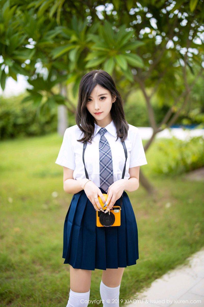 语画界甜美女神杨晨晨sugar清纯学生装湿身诱惑心愿性感旅拍