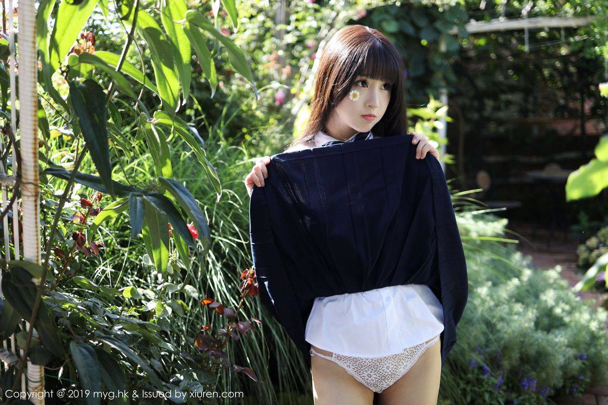 美媛馆性感女神Barbie可儿户外学院风学生装系列大理旅拍-51