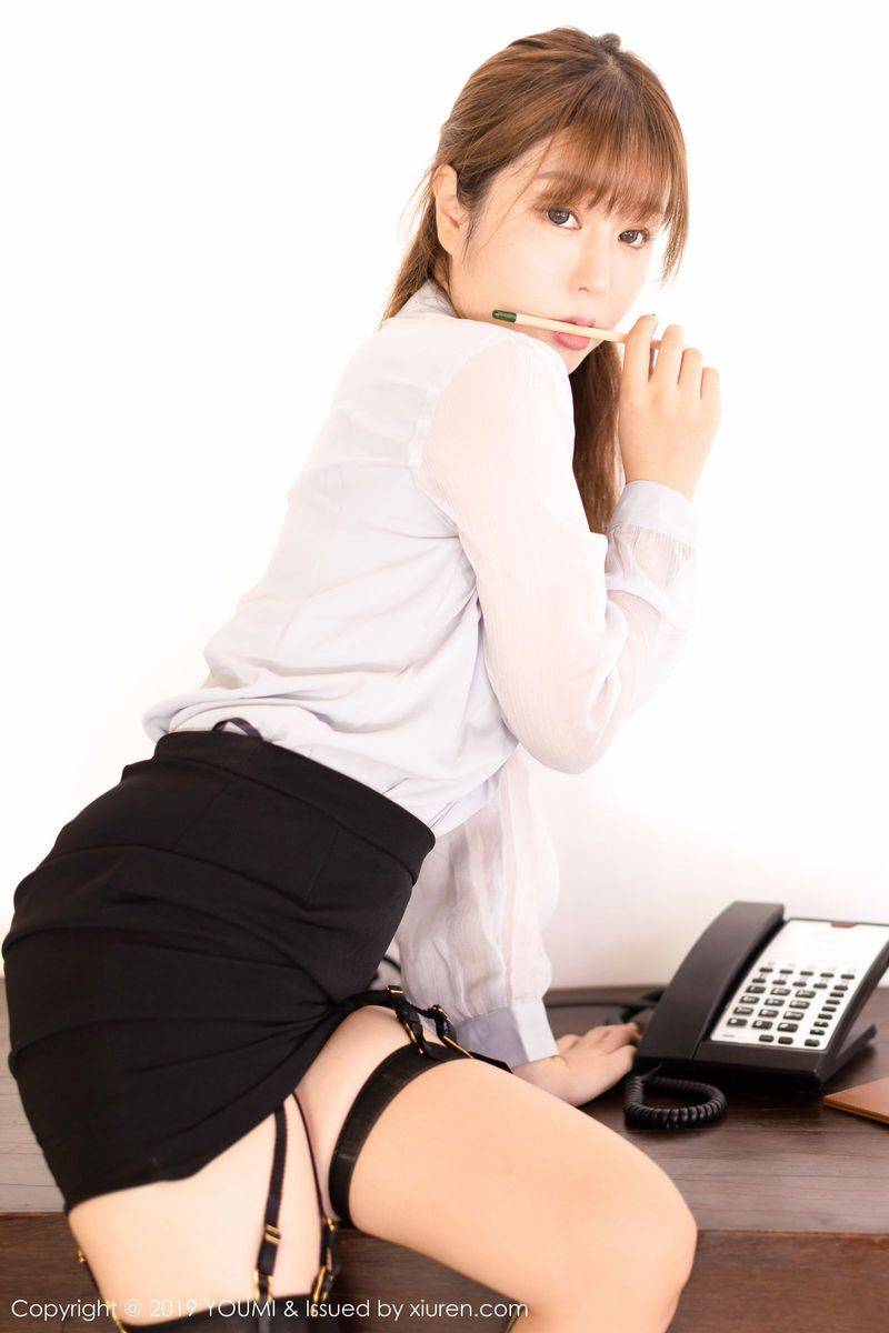 尤蜜荟性感女神王雨纯酒店女管家剧情系列马尔代夫旅拍-40