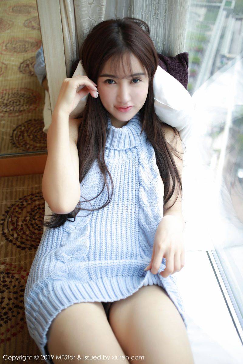 模范学院美女模特程程CC开背毛衣媚态娇躯大尺度白嫩写真-27