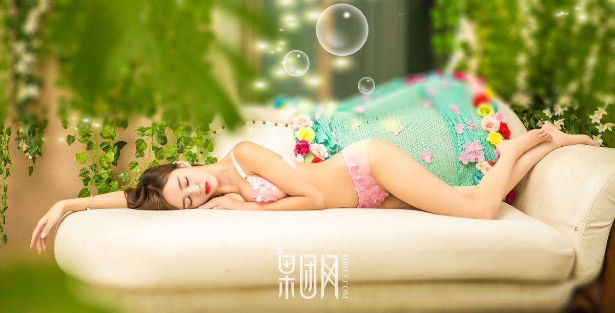 果团网养眼美女修长美腿粉色比基尼内衣诱惑少女气套图-47