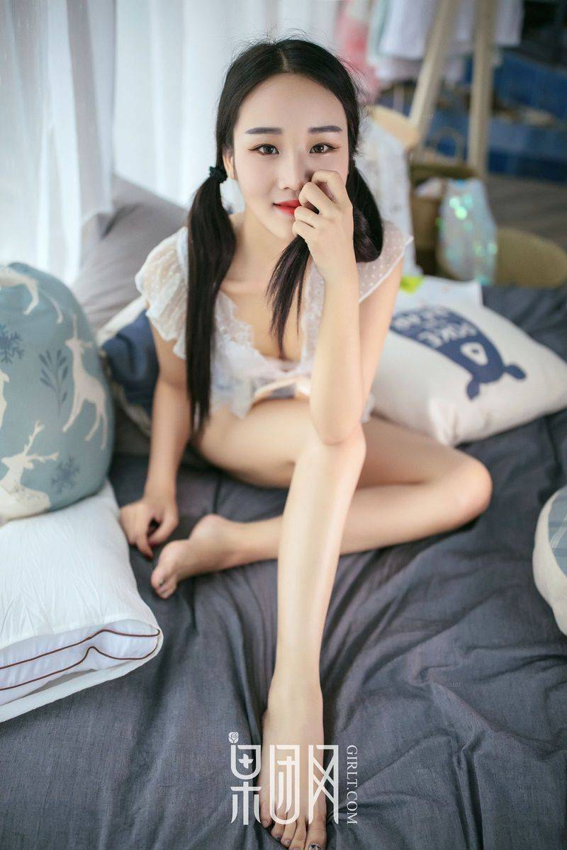 果团网痴情少女Jewel恋恋针织文胸34D大兔兔内衣诱惑美图-18