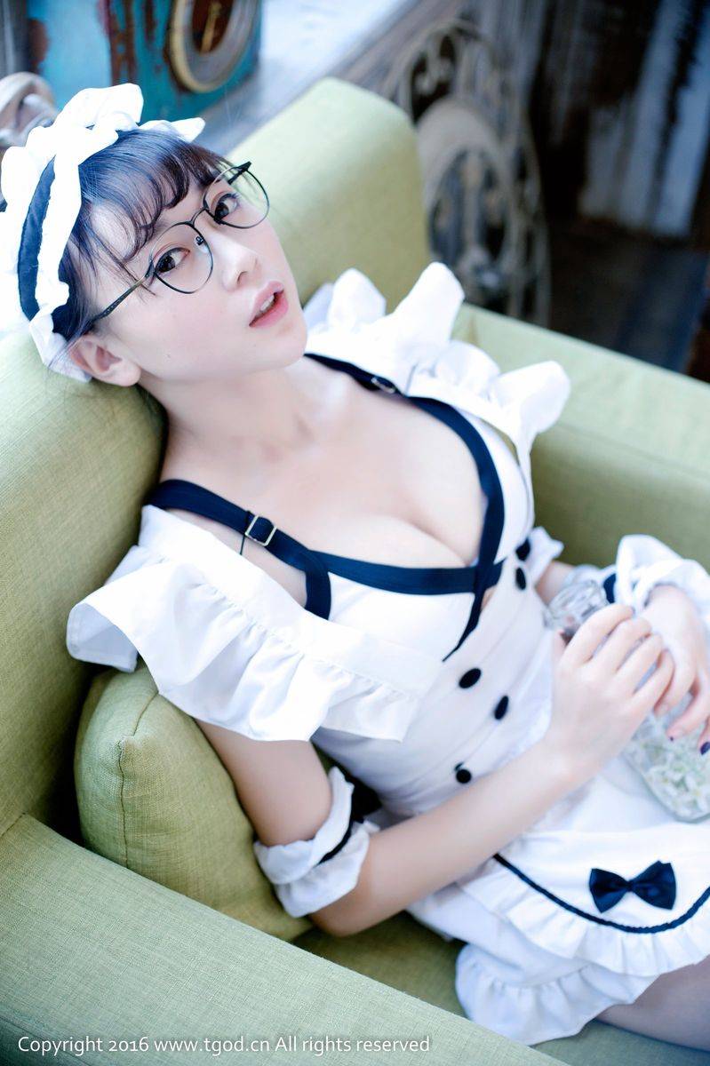 推女神百变美女赵小米Kitty女仆装吊带美胸内衣诱惑私房套图-20