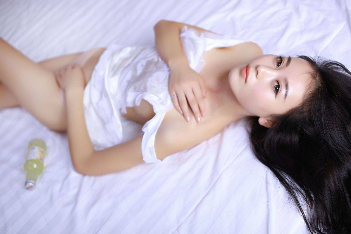 PartyCat轰趴猫美女模特赵小米Kitty护士制服大尺度性感写真-30