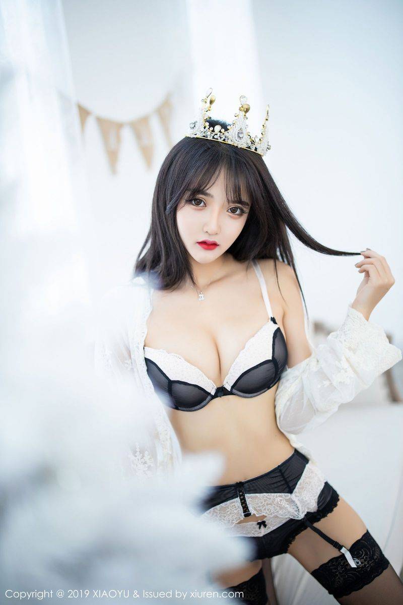 语画界性感女神Miko酱黑丝美腿内衣诱惑圣诞主题足量写真-12