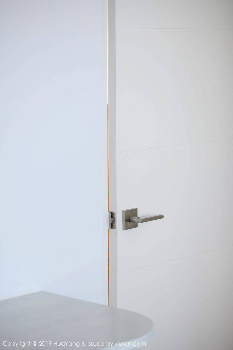 花漾Show性感女神Barbie可儿空姐制服扮演泰国普吉岛旅拍-50