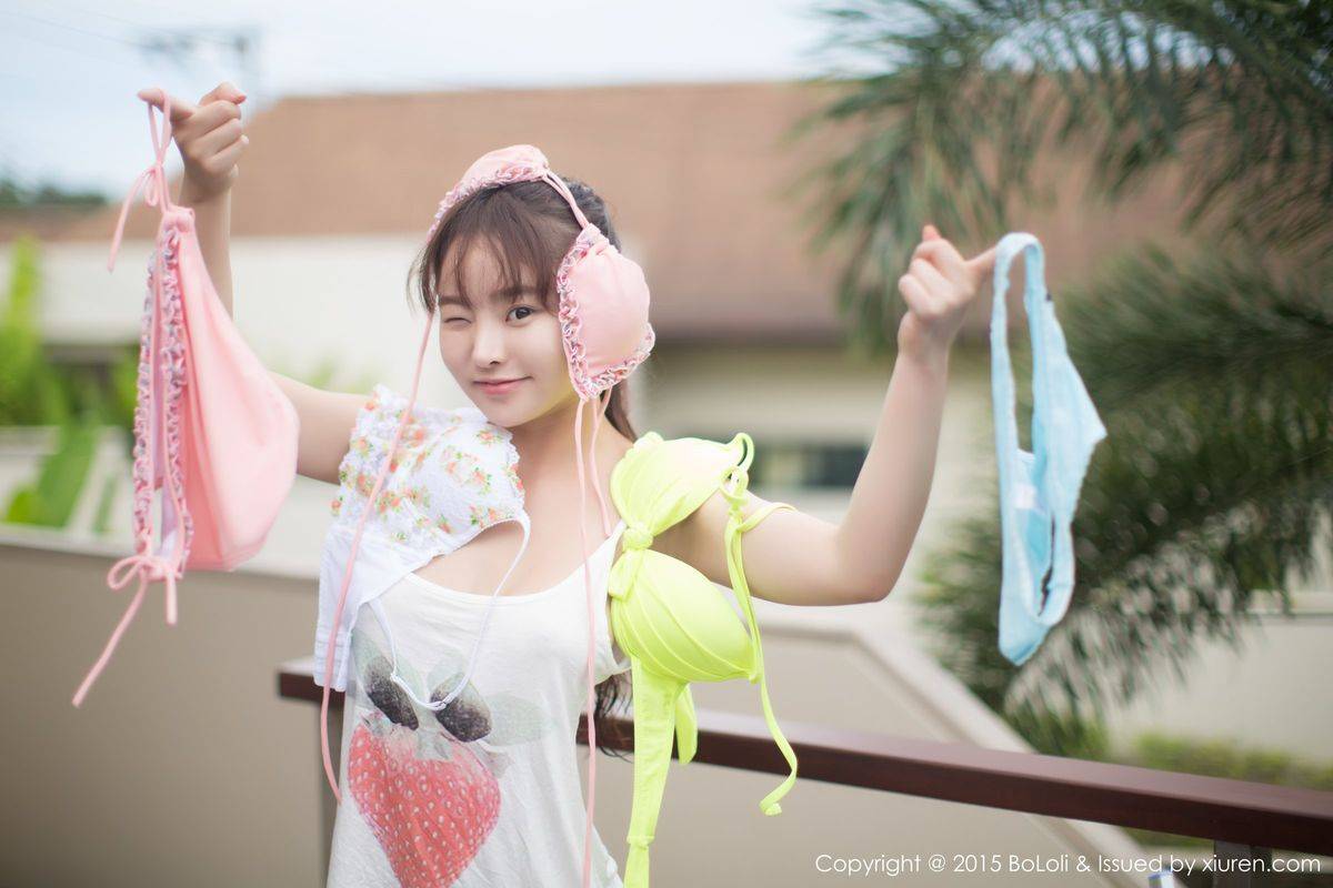 波萝社美少女模特柳侑绮多套装饰波涛汹涌巨乳诱惑私房图-74