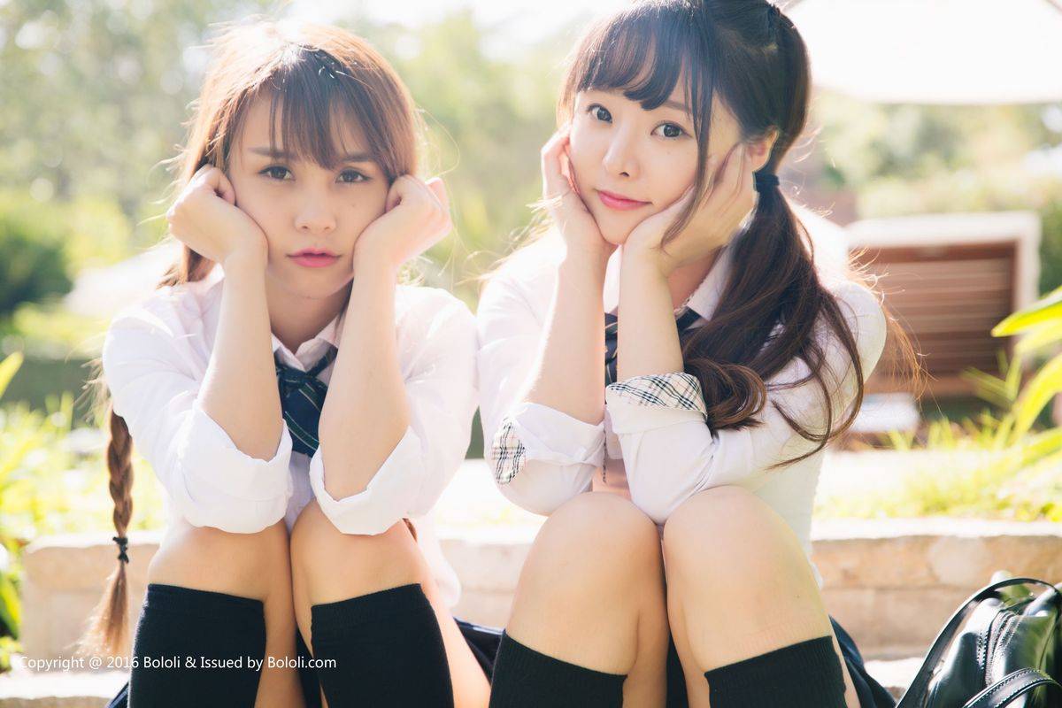 波萝社性感姐妹花柳侑绮&夏美酱学生装越南户外野战篇套图-31