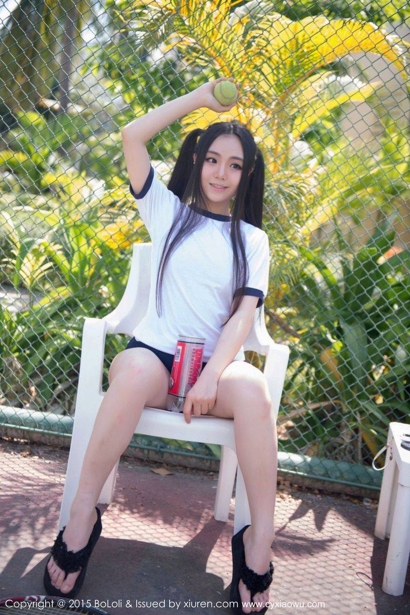 波萝社美女模特许文婷Regina运动双马尾比基尼诱惑三亚旅拍-3