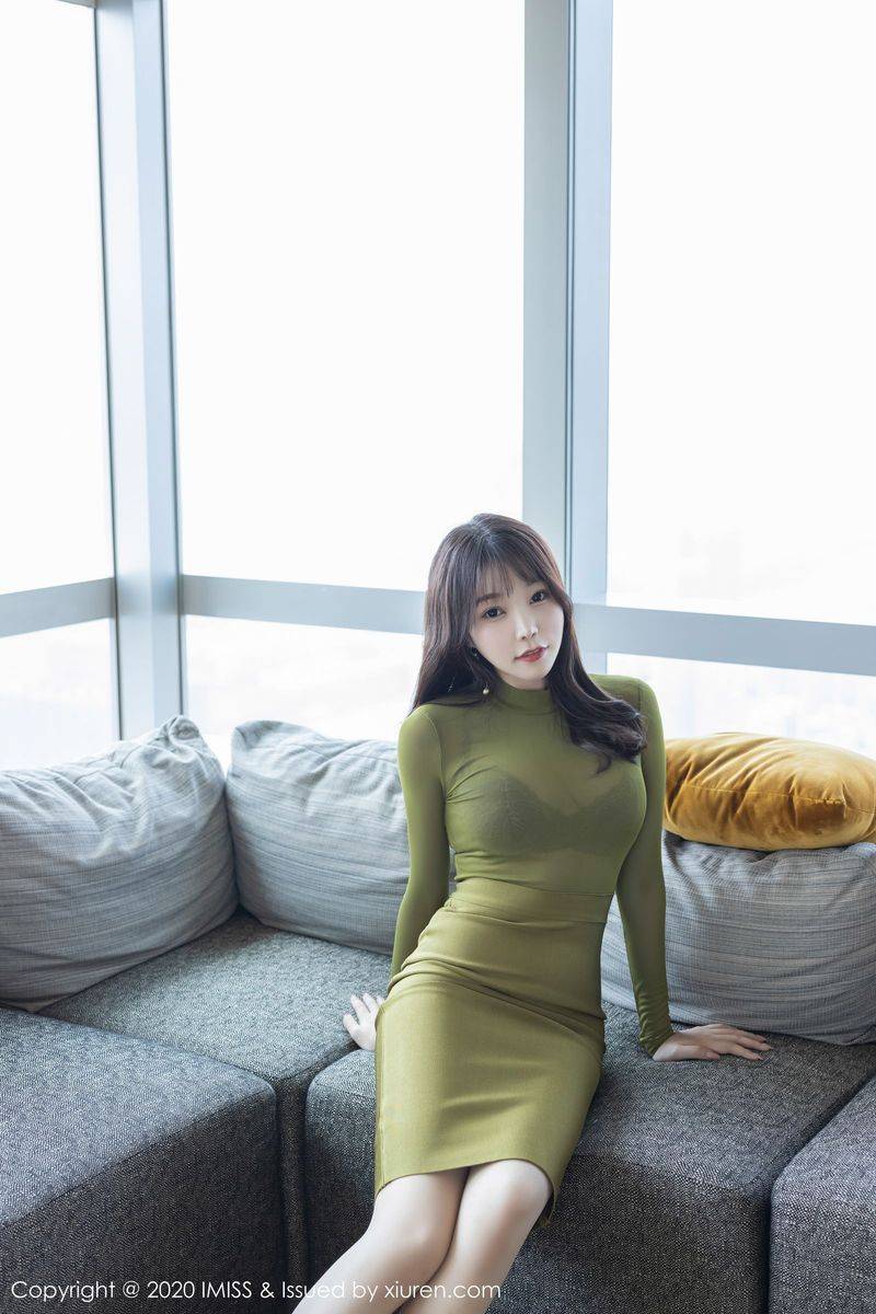 爱蜜社性感女神芝芝Booty镂空内衣与朦胧丝袜系列足量写真-11