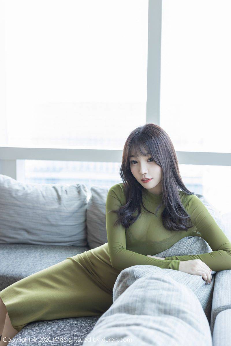 爱蜜社性感女神芝芝Booty镂空内衣与朦胧丝袜系列足量写真-14