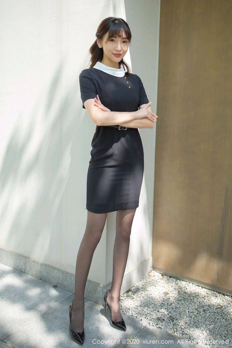 秀人网美女模特陆萱萱连衣裙黑丝主题乌镇+太湖性感旅拍-52