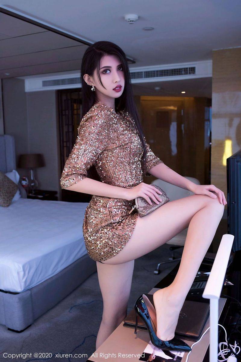 秀人网性感美女哈尼宝宝无敌修长美腿控内衣诱惑私房写真-25