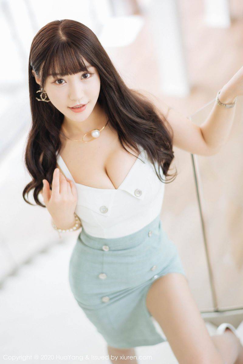 花漾Show美女模特Flower朱可儿性感内衣与朦胧肉丝系列写真-12