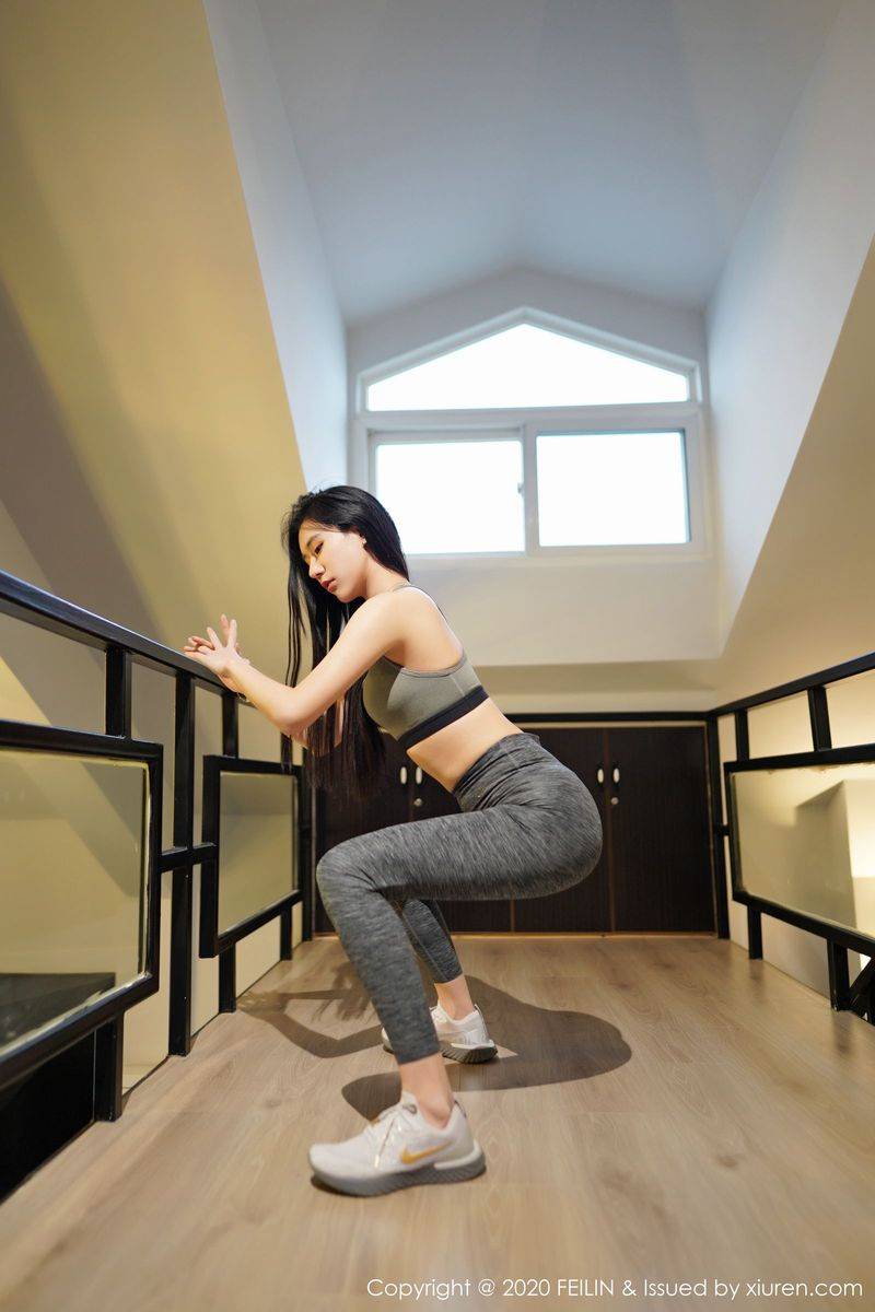 嗲囡囡美女模特白子嫣nicky性感吊裙与矫健运动风格系列写真-5